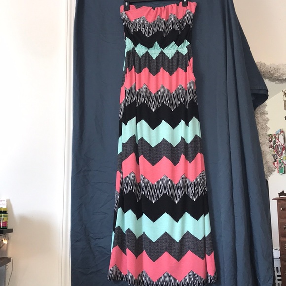 Trixxi Dresses & Skirts - Trixxi maxi dress Trixxi Dresses & Skirts - Trixxi maxi dress